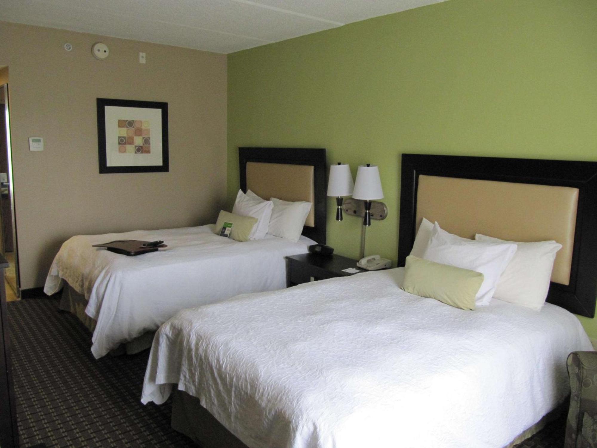 Hampton Inn Lindale/Tyler Екстериор снимка