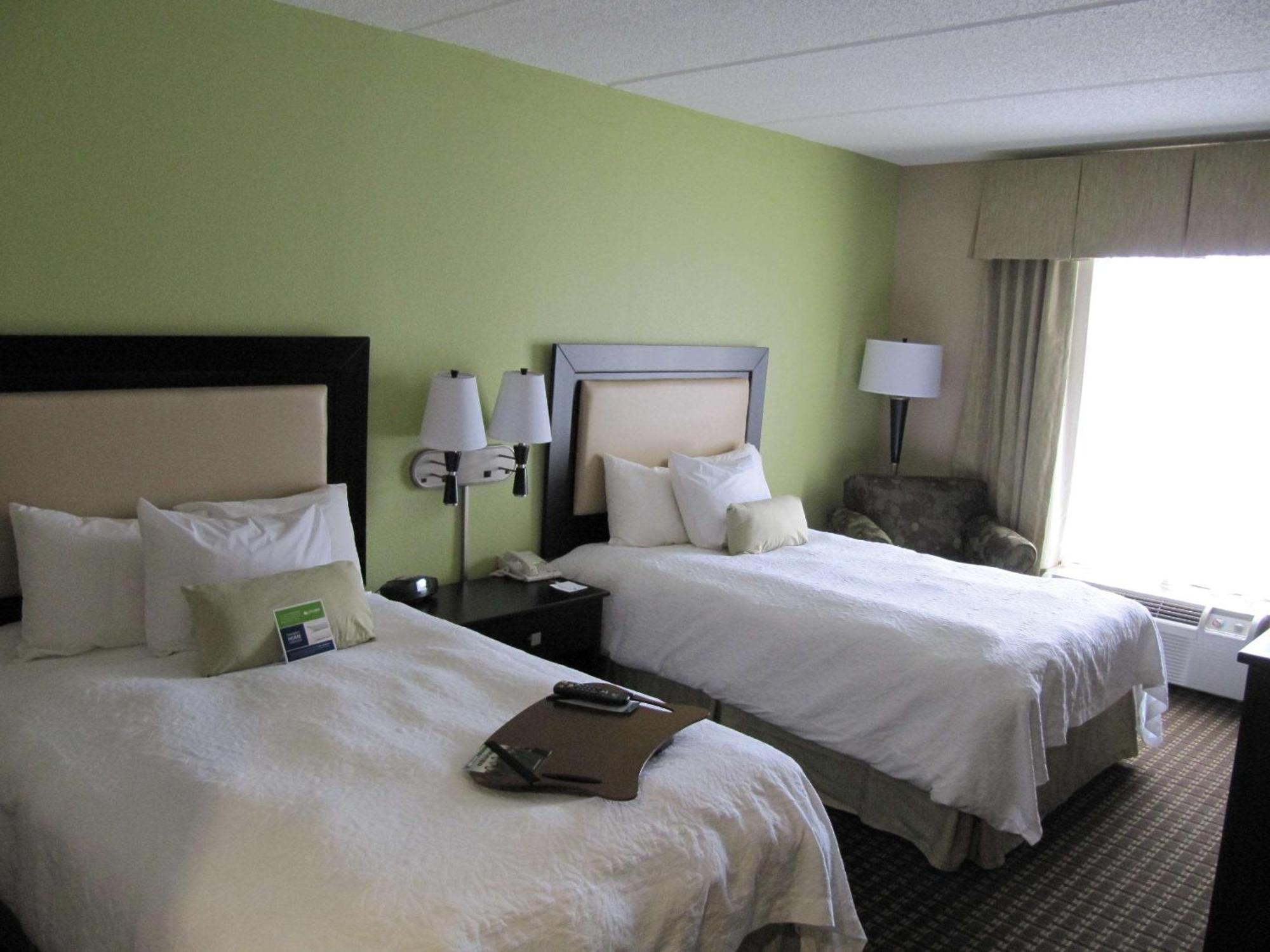 Hampton Inn Lindale/Tyler Екстериор снимка